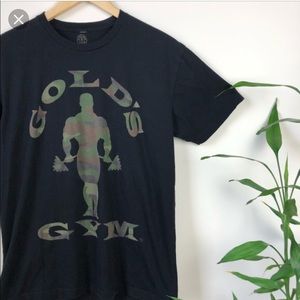 Black Camo Gold’s Gym T-Shirt